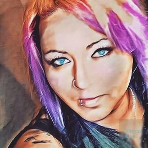 Meet your Posher, Caroline